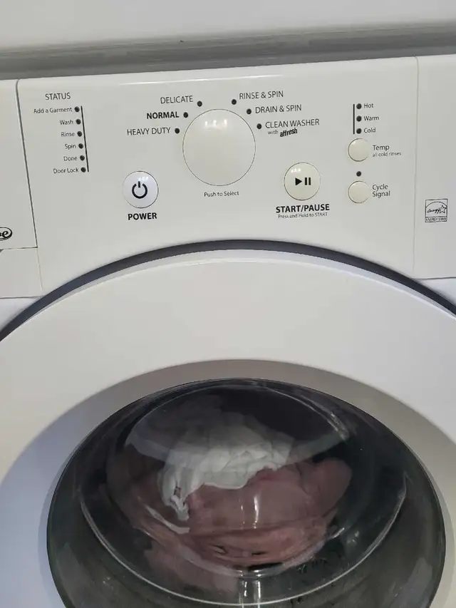 Whirlpool stackable washer & dryer63284921693827123