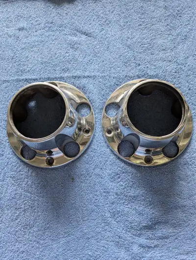 Wheel Center Caps Fits 1992-1996 F150 & Bronco, front axle 4x4 – Good condition - $50 pair Shipping...