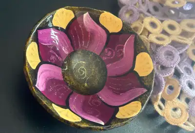 Vintage telavera Mexican painted footed pottery bowl
