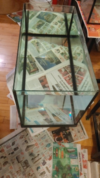 Complete setup or bare Aquarium Fish Tank For Sale