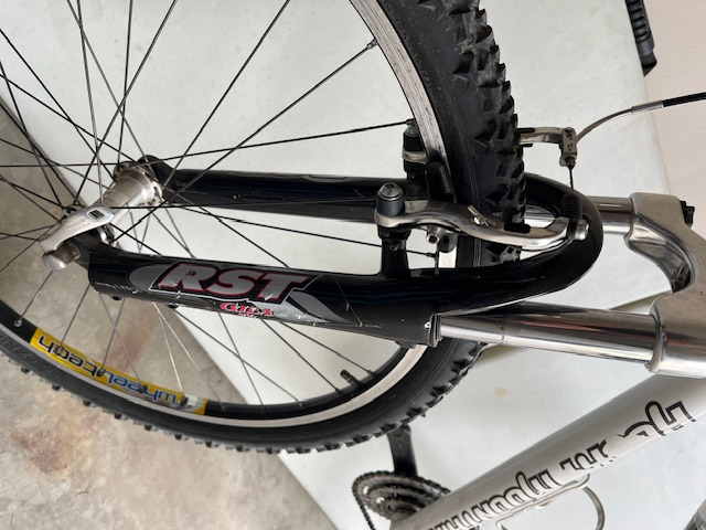 Rocky Mountain - Fusion - Mountain Bike in Mountain in Calgary - Image 5