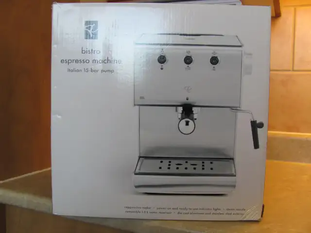 NEW PRICE *** ESPRESSO MACHINE - MACHINE EXPRESSO in Coffee Makers in Gatineau - Image 4