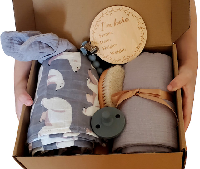 Gift Set for Newborn, Muslin Swaddle Blankets/ Coffret cadeau dans Jouets et jeux  à Ville de Montréal - Image 3