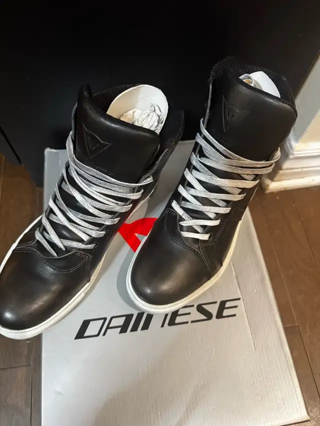 Dainese Street Rocker D-WP Boots (US 6 / EU 38) - Like New! in Motorcycle Parts & Accessories in Ottawa - Image 3