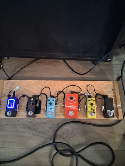 GUITAR pedal board- Pédales d'effets pour guitare, View more
