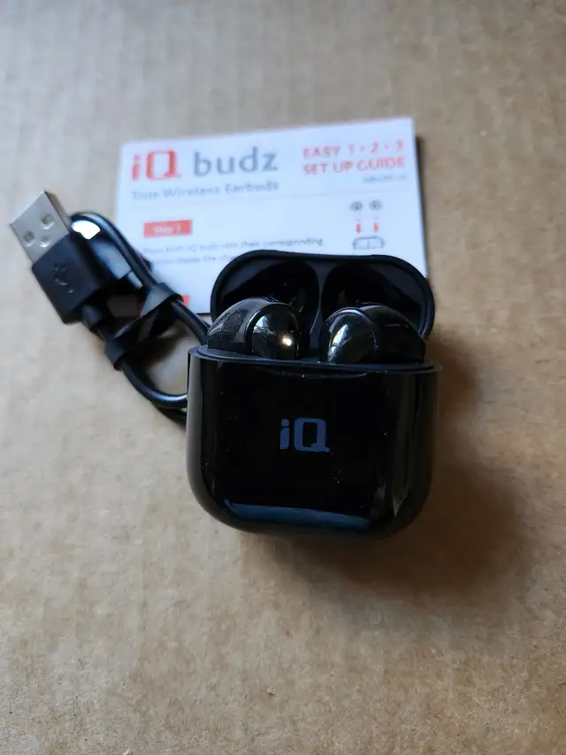 cell phone accessories in Cell Phone Accessories in St. Catharines - Image 4