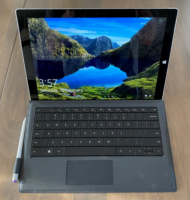 Microsoft Surface Pro 3 - includes docking station in iPads & Tablets in Saskatoon - Image 2