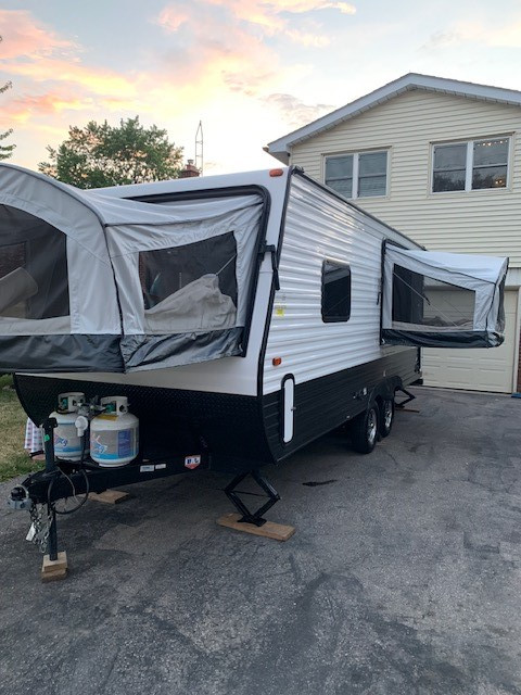 2019 GRAND RIVER 187TB HYBRID FOR SALE $20,000 OR BEST OFFER in Travel Trailers & Campers in Guelph - Image 4