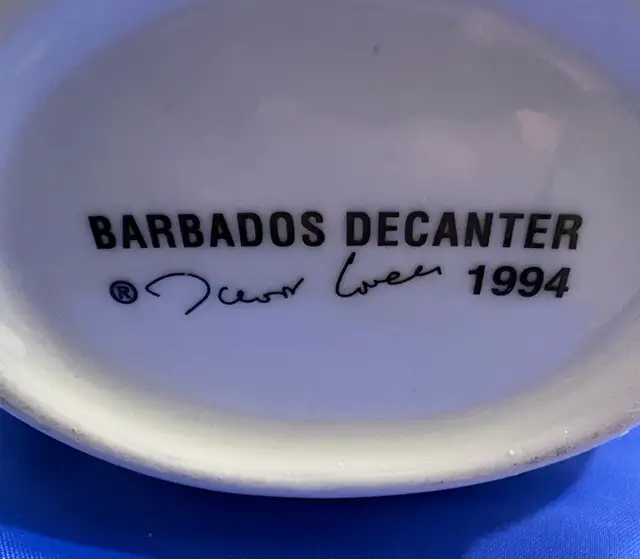 Barbados Glass Decanter and 2 Drinking Glasses in Kitchen & Dining Wares in Bridgewater - Image 5