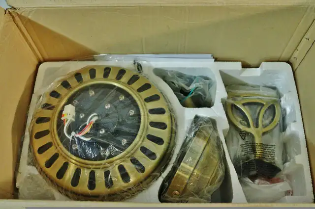 Ventilateur de plafond Hunter Bayport 107 cm NEUF in Indoor Lighting & Fans in City of Montréal - Image 4