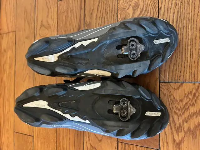 Souliers de vélo Shimano MO87 spd 7.6us 41eu cyclism cleats in Clothing, Shoes & Accessories in City of Montréal - Image 6