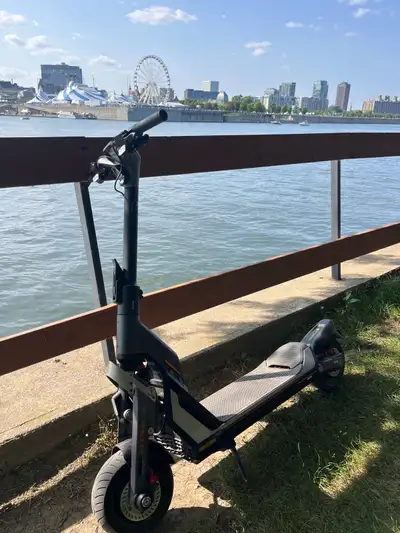 Segway GT2 — 2000$ Firm Selling my Segway GT2 electric scooter in 10/10 condition. This is an extrem...