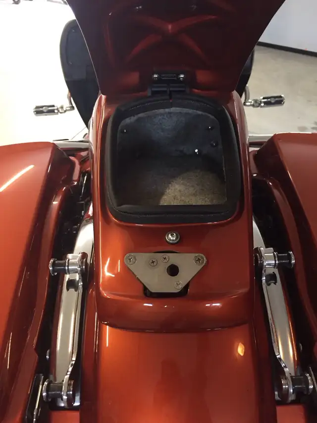 Corbin Smuggler Harley Seat in Touring in St. Catharines - Image 4