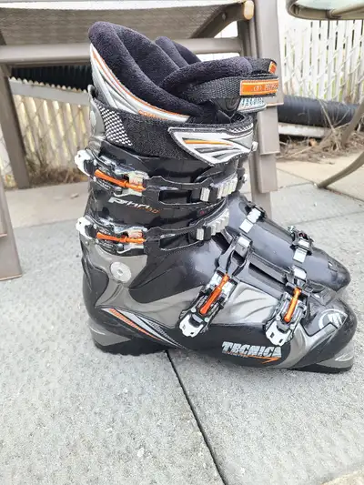 Tecnica Ski boots 27.5, View more