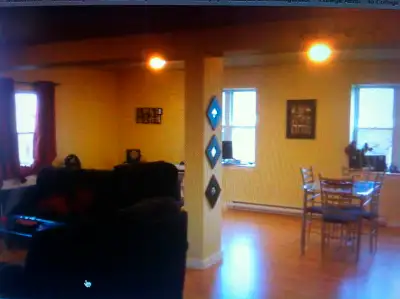 * BRIGHT AND SPACIOUS 2 BEDROOM APARTMENT * OPEN CONCEPT DESIGN WITH CERAMIC AND ENGINEERED FLOORING...