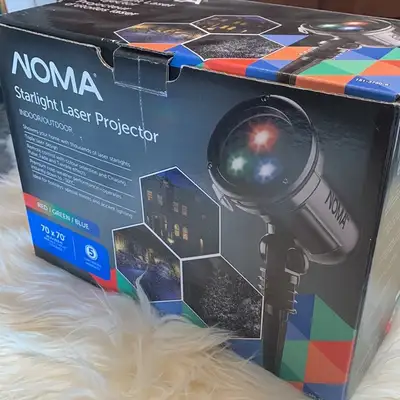 Noma Christmas Lights Starlight Motion Laser Projector Red & Green Excellent working condition, 3 li...