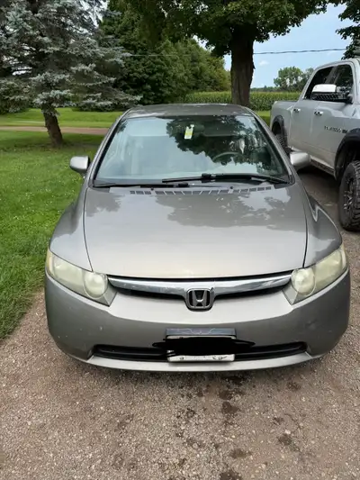 2006 Honda Civic for sale. Will not pass safety, needs work. (Needs windshield, power steering fluid...
