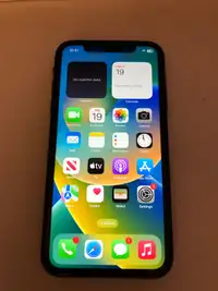 Unlocked iPhone XR 64BGB in excellent condition -