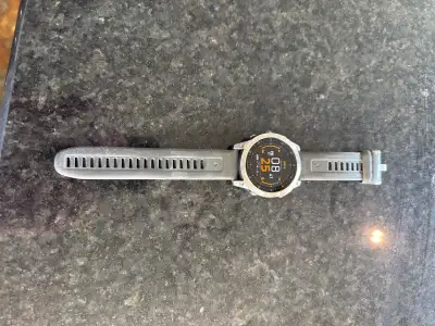 I'm selling my Garmin Epix Gen 2 watch, known for its AMOLED display, advanced health monitoring, an...