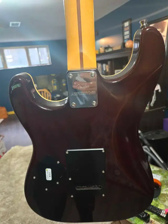 Fender Aerodyne Stratocaster in Guitars in Edmonton - Image 5