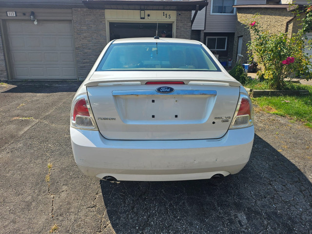 2009 Ford Fusion AWD in Cars & Trucks in Mississauga / Peel Region - Image 4