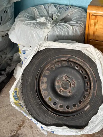 Brand is Kelly, size is 205 60/r16. Used for 2016 Honda civic. Tires and rims $280.