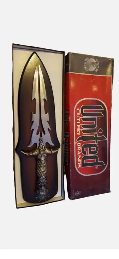 United Cutlery Kit Rae ISIS Knife Dagger UC1142 w/ display Board, View more