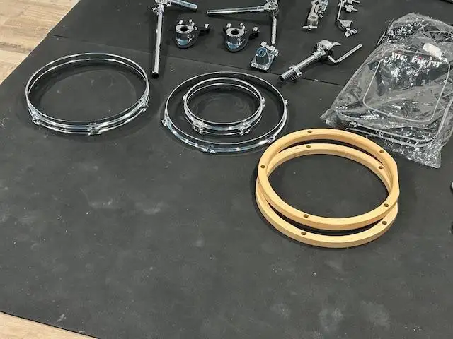 Drums parts, clamps, hoops in Drums & Percussion in Barrie - Image 3