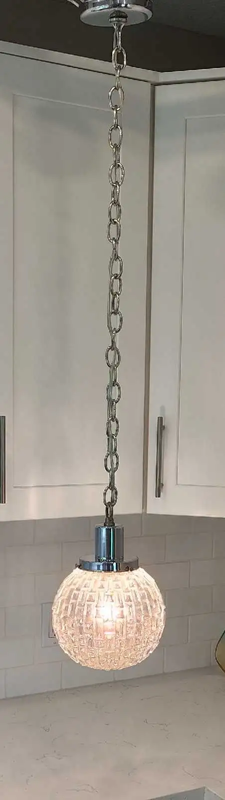 Vintage '50s-60s MCM Prismatic Orb Chrome Pendant Light Fixture in Indoor Lighting & Fans in Oshawa / Durham Region - Image 4