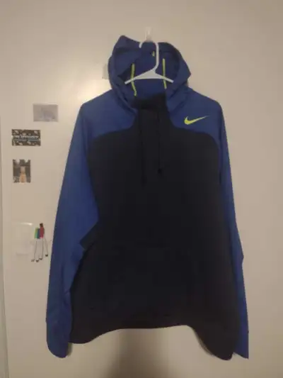 Nike therma - fit, View more