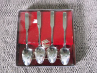 Two Lovely Sets Of Four Oneida Community Coffee Spoons