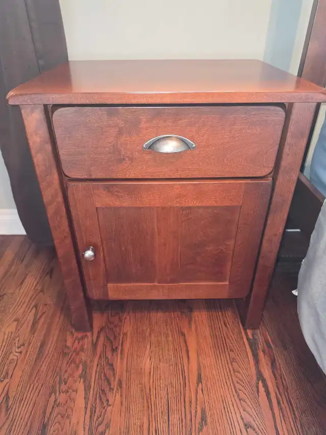 kids Bedroom Set Great shape in Dressers & Wardrobes in Oakville / Halton Region - Image 9