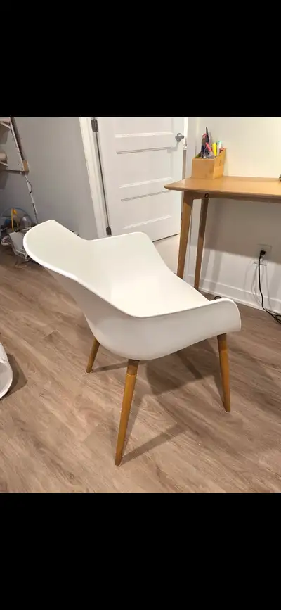 Chaise de bureau/cuisine, View more