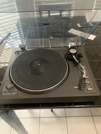 Fisher turntable 