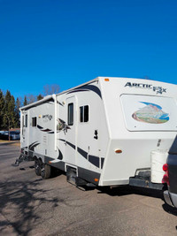 2012 Arctic Fox 30U Travel Trailer 