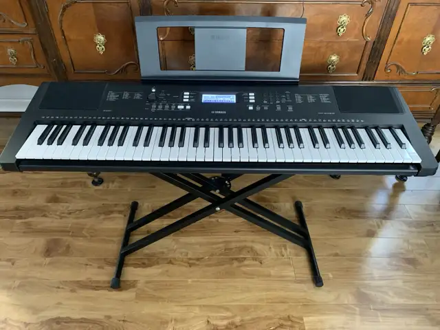 YAMAHA PSR-EW310 Clavier Portable 76 touches avec alimentation in Pianos & Keyboards in Longueuil / South Shore - Image 4