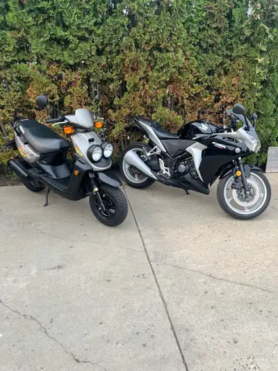 2012 Honda CBR250 R. 2938 kms. Great beginners motorcycle to learn on. Price $4400.00. 2006 Yamaha D...