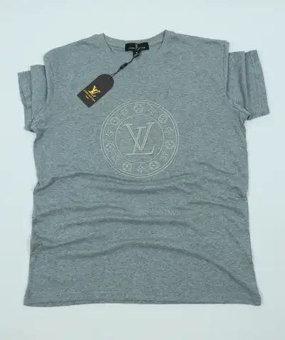 Clearance Wholesale Give Away prices: Assorted popular designer brand name T-Shirts & Polo Shirts fo...