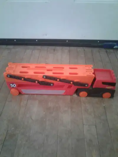 HOT WHEELS 50 Car Truck Storage - Approx Retail $96, View more