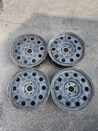 17” Chrysler Steel Wheels
