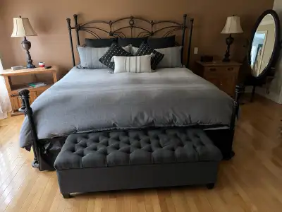 Lit King Size avec matelas, View more