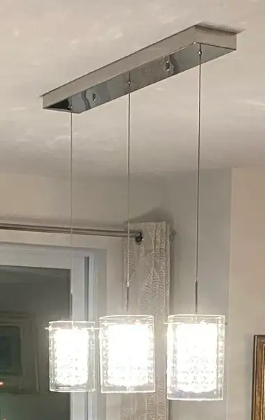 Luminaire suspendu DEL Artika Crystal pour salle à manger, View more