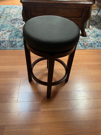 Solid Wood Faux Leather Swivel Counter & BarStool