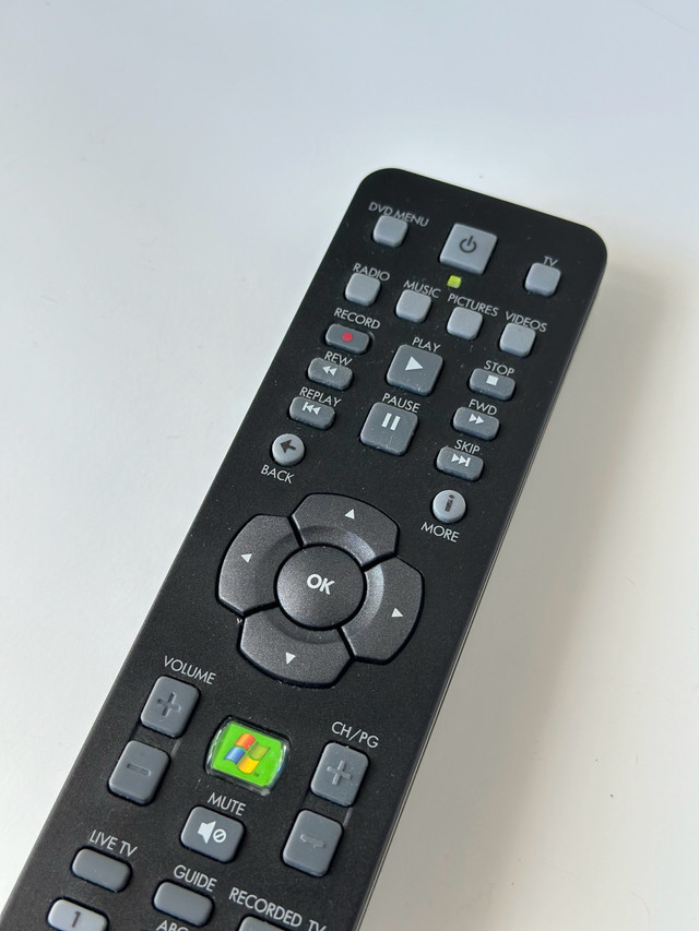 Genuine HP Remote Control 5069-8344 in Video & TV Accessories in City of Toronto - Image 4