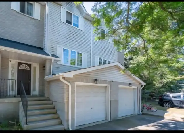 One big bedroom in basement- please read the description below. in Room Rentals & Roommates in Cambridge - Image 4