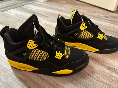 Jordan 4 Retro Thunder , size 10.5. Nearly perfect condition, worn twice. Asking $250 Serious inquir...