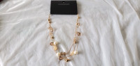 Necklace gold pink pearl beige