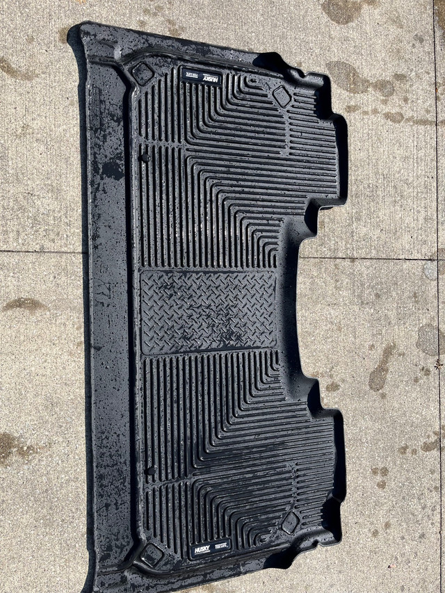Husky X-act Contour Floor Liners for Ram 1500 in Other Parts & Accessories in Sarnia - Image 3