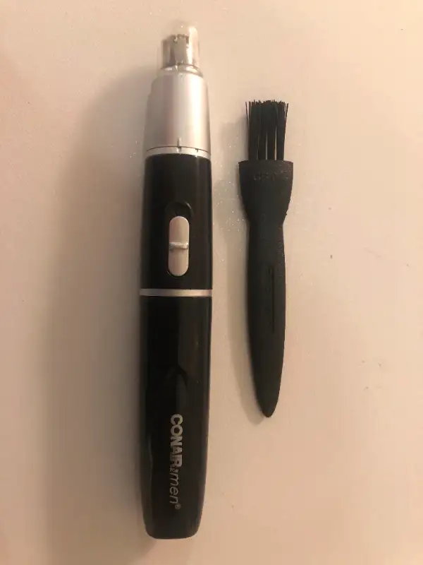 Ear / Nose Trimmer - battery powered  CONAIR for men63234703266561123