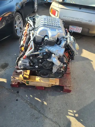 TRX Hellcat 707HP Dodge Ram 6.2 Supercharged Engine with Supercharger - only 1600 miles on it! Comes...